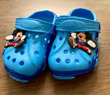 Zapatos antideslizantes con personajes de dibujos animados para niños y niñas, zapatillas de playa, moda de verano, 2019