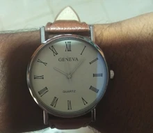 Pulsera de cuarzo para hombre, reloj analógico de negocios con correa de cuero sintético, diseño con números romanos y efecto Blu-ray