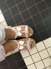 Zapatos Infantiles para niñas nuevas sandalias de verano los niños perla abalorios sandalias de playa con calce Enfants plana Escuela de zapatos para bebé de la UE 21-30