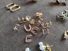 Pendiente de cartílago falso para mujeres y hombres, Clips de oreja sin Piercing, de hojas doradas, joyería, regalos al por mayor