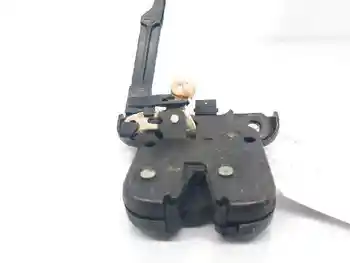 8P3827505 trunk lock/PORTON AUDI A3 (8P) 
8P3827505 trunk lock/PORTON AUDI A3 (8P)