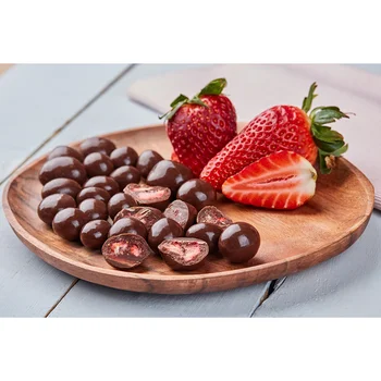 Strawberry in milk chocolate raw organic natural without milk sugar lactose 500 gr.
Strawberry in milk chocolate raw organic natural without milk sugar lactose 500 gr.