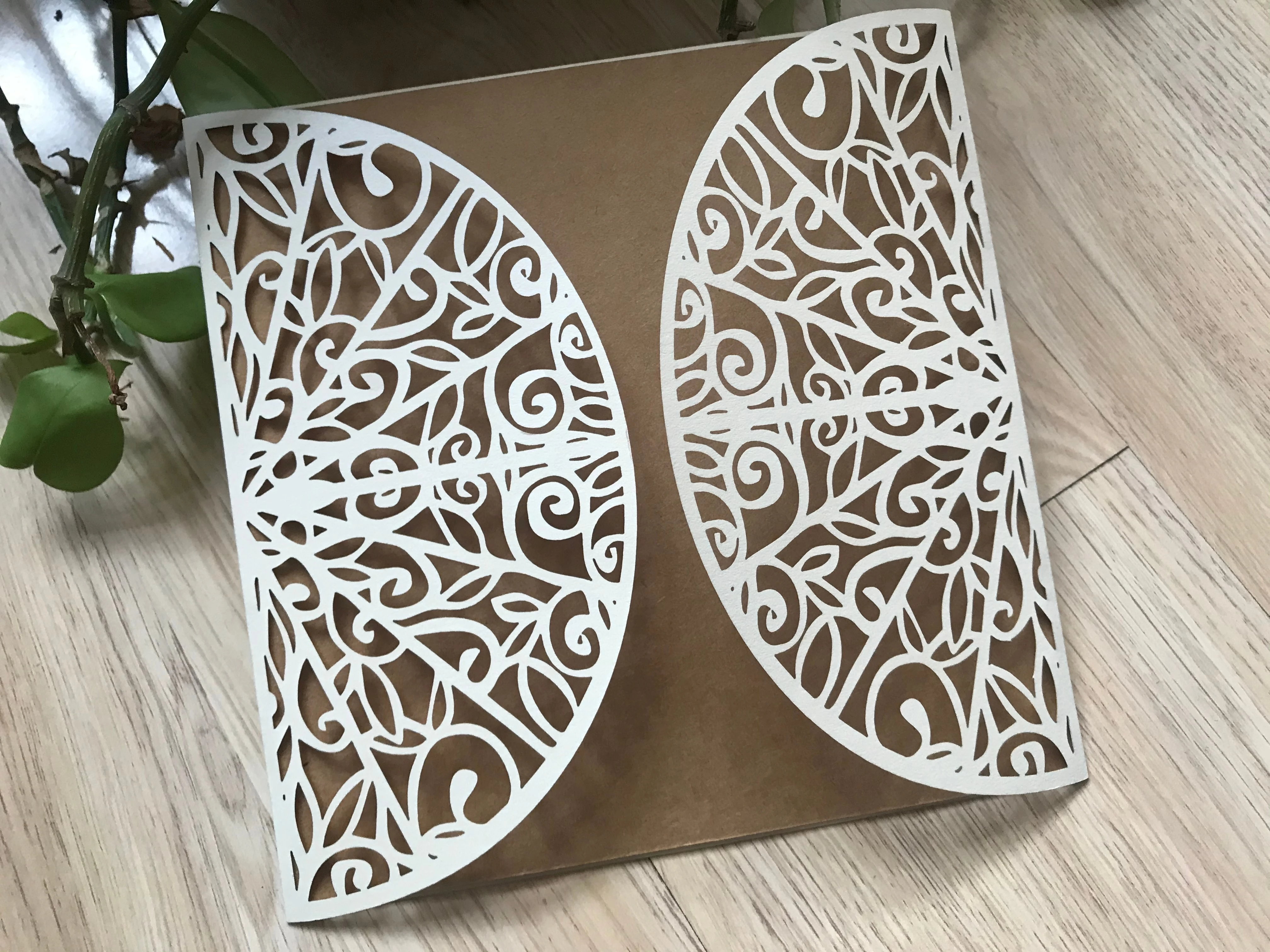 50pcs Pearl Cream laser cut Invitations covers,Laser Cut Wedding Invitation Cards,DIY baby shower invitation cards
50pcs Pearl Cream laser cut Invitations covers,Laser Cut Wedding Invitation Cards,DIY baby shower invitation cards