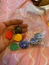 10 Uds leer sólo EM4100 125khz Tarjeta de Identificación etiqueta RFID llavero etiqueta llavero Porta Chave tarjeta llave Fob Token Ring se encuentra muy Chip