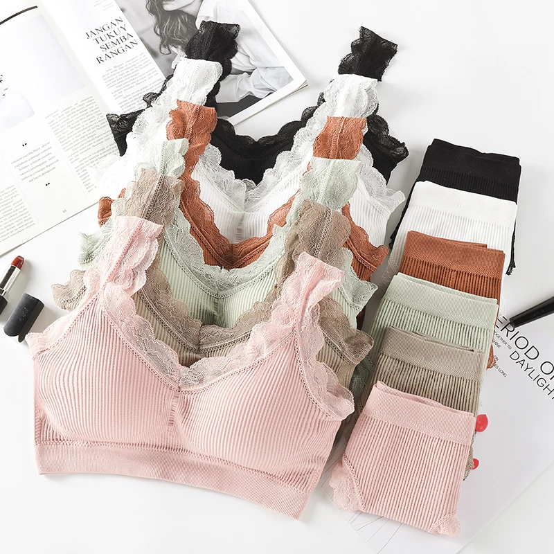 Women Lace Bra Comfortable Soft Japanese Without Steel Circle Underwear Push-up Removable Breast Pad Panties Two Piece Set
Women Lace Bra Comfortable Soft Japanese Without Steel Circle Underwear Push-up Removable Breast Pad Panties Two Piece Set