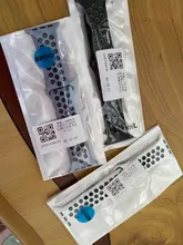 Correa de silicona para Apple Watch, pulsera deportiva transpirable de 44mm, 40mm, 38mm y 42mm, iWatch series 3, 4, 5, 6 se