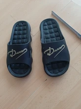 Verano de 2021 no-slip de baño diapositivas sandalias Unisex parejas plataforma zapatillas Zapatillas de casa hombres Simple zapatos de Color sólido