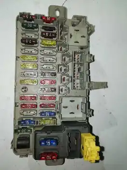 38600-ST3-G010 3850A-ST3-G400 Case Relays/Fuses Honda Civic Saloon 3 (ep1/2) *
38600-ST3-G010 3850A-ST3-G400 Case Relays/Fuses Honda Civic Saloon 3 (ep1/2) *