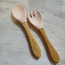 Bebé de bambú de la horquilla de silicona de alimentación de bebé cuchara de punta suave cuchara libre de BPA calidad alimentaria Materia manejar niños regalos