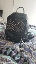 Mochila de piel sintética con remaches para mujer, morral escolar con remaches Preppy, pequeña, para viaje, 2019