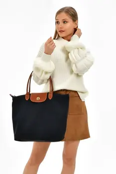 Th Bags Black Women's shoulder bag TH20400 X LARGE
Th Bags Black Women's shoulder bag TH20400 X LARGE