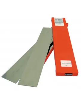 RECORD 466700 - Pack of 10 supplementary sheets of 50x300x0,7 without case (strapping and protected with transparent film)
RECORD 466700 - Pack of 10 supplementary sheets of 50x300x0,7 without case (strapping and protected with transparent film)