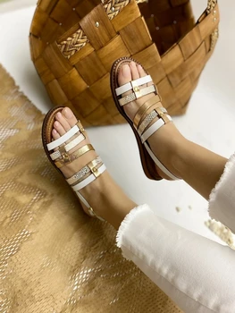 2020 summer women's Premium orthopedic open toe sandals Vintage slip-resistant breathable genuine leather casual women's platform Retro special designer
2020 summer women's Premium orthopedic open toe sandals Vintage slip-resistant breathable genuine leather casual women's platform Retro special designer