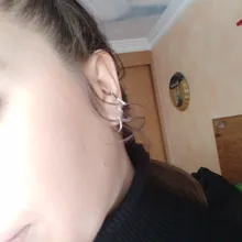 Pendientes de estrella hueca para niña, pendientes con tachuelas bohemios Vintage de cartílago falso, aretes de Clip para mujer, aretes punk rock