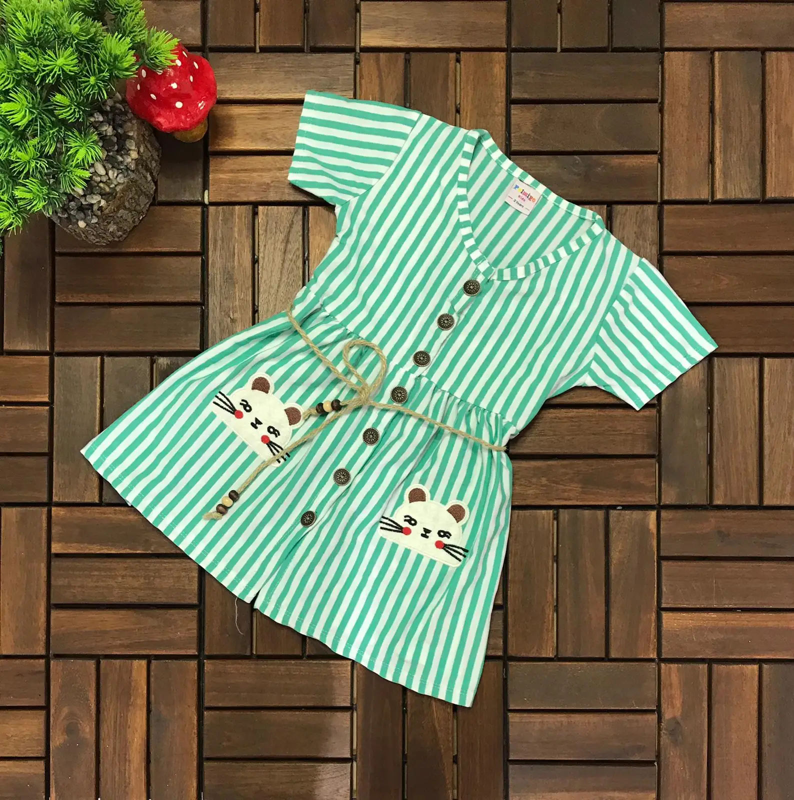 V-NECK STRIPED EMBROIDERED DRESS KIDS CLOTHING KIDS STYLE GIRL KIDS DRESSES GIRL CLOTHES
V-NECK STRIPED EMBROIDERED DRESS KIDS CLOTHING KIDS STYLE GIRL KIDS DRESSES GIRL CLOTHES