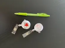 Estetoscopio retráctil para enfermera, funda para tarjeta de identificación, 1 Uds.