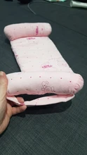 Almohada de espuma viscoelástica ajustable para bebés, posicionador para dormir para niños, antirollo, 28x17x1,5 cm