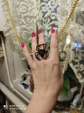 ZYZQ Neo-Simulación de araña anillo estilo Punk, parodia de Halloween, accesorios de juguete