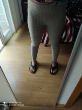 Leggings de realce para mujeres, pantalones de entrenamiento de cintura alta, ropa para fitness, sólido, transpirable, negro, nuevo