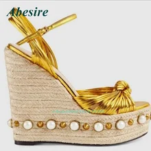 2022 Newborn Gold Wedges Pearl Sandals Open Toe Buckle Strap Sandals Cross Strap High Heels Summer Women Shoes Casual Party Shoe
2022 Newborn Gold Wedges Pearl Sandals Open Toe Buckle Strap Sandals Cross Strap High Heels Summer Women Shoes Casual Party Shoe