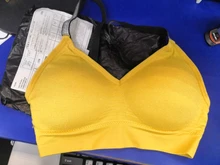 Sujetador deportivo con realce para mujer, sostén o top femenino de fitness corta sin costuras, lisa, acolchado y de secado rápido para gimnasia y yoga