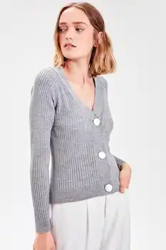 Trendyol WOMEN-Gray Button Knitwear Cardigan TWOAW20DU0009 
Trendyol WOMEN-Gray Button Knitwear Cardigan TWOAW20DU0009