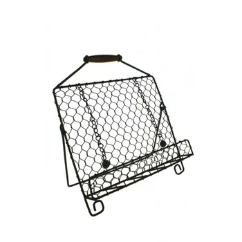 Lectern metal grid and with wooden handle for transport. Measurements: 33x29x17 cm.
Lectern metal grid and with wooden handle for transport. Measurements: 33x29x17 cm.