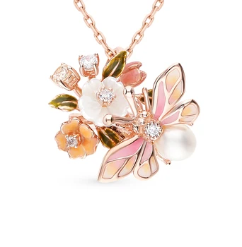 Silver Pendant with cubic zirconia and pearls sunlight sample 925 
Silver Pendant with cubic zirconia and pearls sunlight sample 925