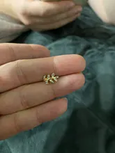 Pendiente de Clip de hoja de oro para mujer, sin Piercing, Puck Rock, Vintage, cristal, joyería