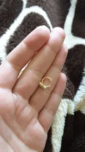 Pendiente de cartílago falso para hombre y mujer, Arete de hojas doradas sin perforación, Clips para las orejas, joyería para hombre y mujer, regalos al por mayor