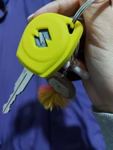 ZAD de botón 2 funda de silicona para la llave del coche cubierta de llave para Suzuki para Amagatarai para Shangyue SX4 SWift Liana Alto Igins estima Baleno GR