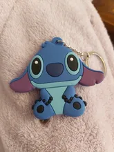 Anime Stitch llavero figura PVC dibujo animado anillo 3D doble lado clave cadena lindo anillo clave titular regalo de mochila Decoración