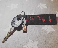 LLavero de latido del corazón para motorista, joyería bordada, motocicleta y coches, cadena de moda para amantes de los motociclistas