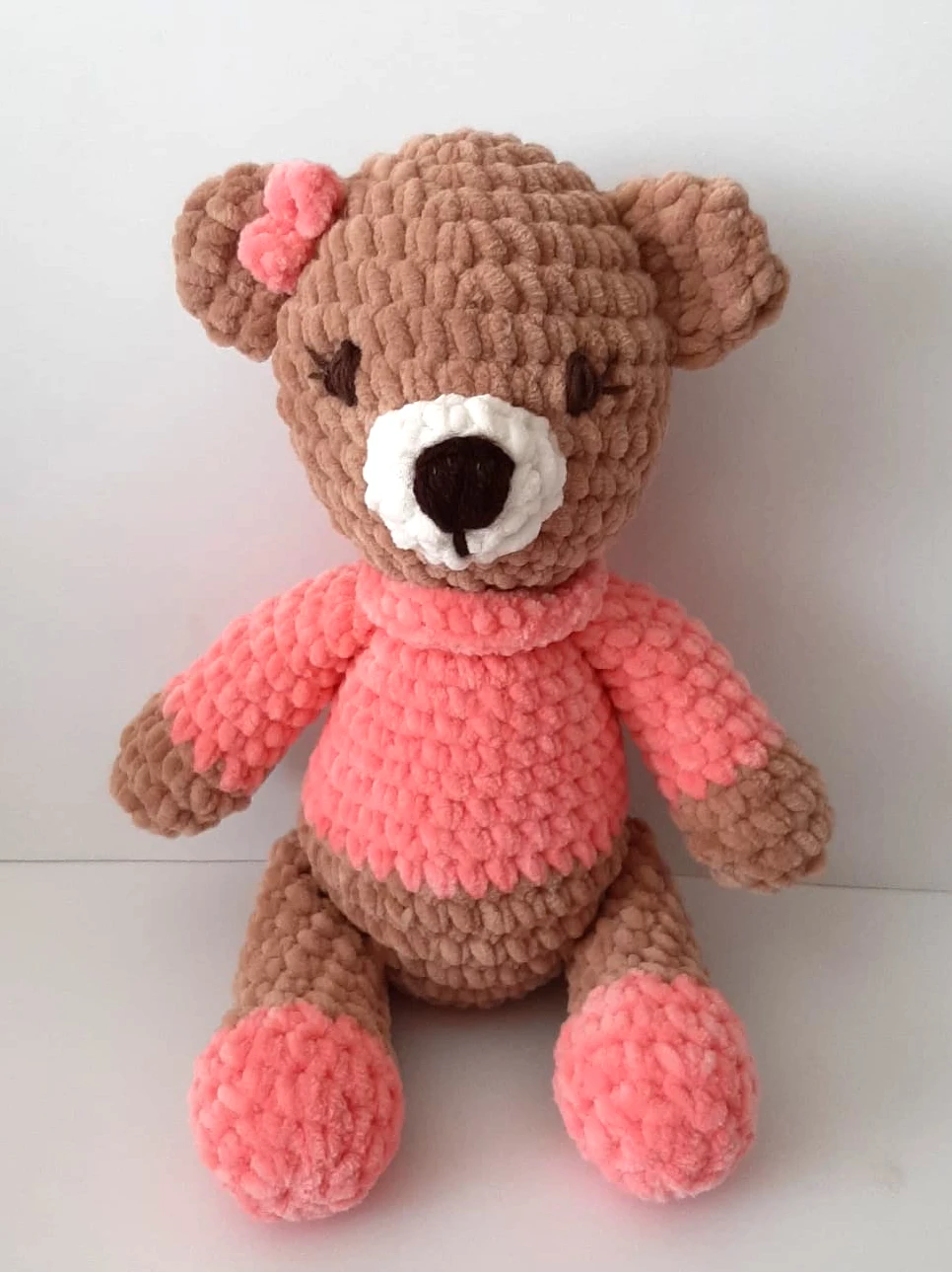 25cm Teddy Doll Bear Handmade Amigurumi Fiber Stuffed Cute Toy Knit Crochet, High-Quality Cotton Yarn, safe For Babies
25cm Teddy Doll Bear Handmade Amigurumi Fiber Stuffed Cute Toy Knit Crochet, High-Quality Cotton Yarn, safe For Babies