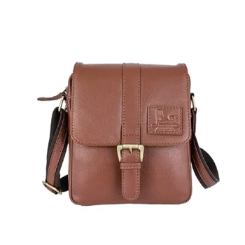 Made handbag fur shoulder man
Made handbag fur shoulder man