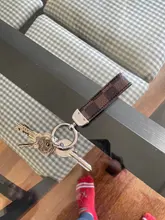 Llavero con cordón de cuero genuino para hombre y mujer, diseño cuadrado, hebilla de bronce de cañón, Soporte para Llavero de coche, joyería, regalo