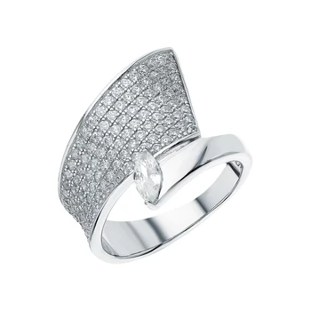 Silver ring with sieve and cubic zirconium sunlight sample 925
Silver ring with sieve and cubic zirconium sunlight sample 925