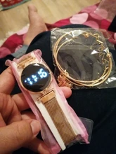 5 unids/set las mujeres de lujo reloj de pulsera de Oro de las señoras Digital de cuarzo LED Wriswatch de deporte de las mujeres reloj de mujer reloj femenino