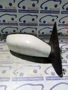 RIGHT REARVIEW RENAULT LAGOON II GRANDTOUR (KG0) 
RIGHT REARVIEW RENAULT LAGOON II GRANDTOUR (KG0)