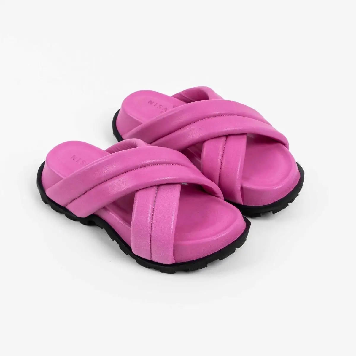 2022 new season Venuse Fuchsia Matte Cross Band Detail Genuine Leather Women's Slippers. Quality Stylish Casual Daily Beach Part
2022 new season Venuse Fuchsia Matte Cross Band Detail Genuine Leather Women's Slippers. Quality Stylish Casual Daily Beach Part