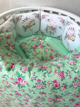 Комплект в круглую/овальную кроватку "Мультяшки" Комплекты в круглую/овальную кроватку
Комплект в круглую/овальную кроватку "Мультяшки" Комплекты в круглую/овальную кроватку