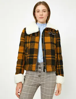 Faux Fur Outwear Women Winter Warm Coats Parka Casual Women Elegant Plaid Double Breasted Notched Vadim Femme Vintage
Faux Fur Outwear Women Winter Warm Coats Parka Casual Women Elegant Plaid Double Breasted Notched Vadim Femme Vintage
