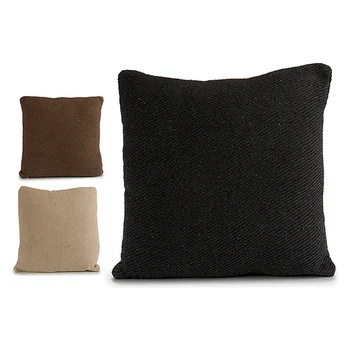 Cushion 3 (44 x 8 x 44 cm) 
Cushion 3 (44 x 8 x 44 cm)