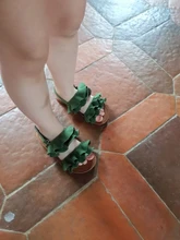 Sandalias casuales con hojas de loto para niños, zapatillas de playa de fondo suave con gancho y bucle para infantes pequeños, talla 21-35, en variedad de colores