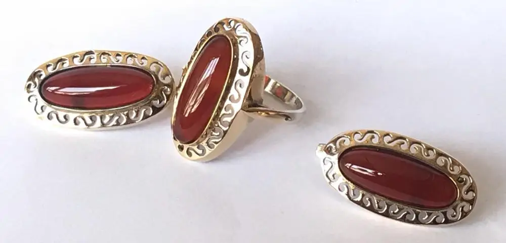RED STONE LIGHTING CHIC VERY CHIC JEWELRY BRIGHT STERLING SILVER 925 WONDERFUL PATTERNED STERLING SILVER
RED STONE LIGHTING CHIC VERY CHIC JEWELRY BRIGHT STERLING SILVER 925 WONDERFUL PATTERNED STERLING SILVER