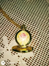 Reloj de bolsillo colorido de Sailor Moon para niños, colgante Vintage, regalo para mujer, Fob, relojes de bolsillo, cadena, collar, venta al por mayor