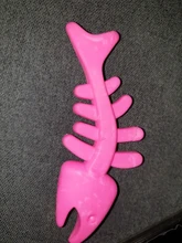 Kapmore-juguete para morder de caucho resistente para cachorros, forma de hueso de pescado, juguete para morder para perros, juguetes suministros para mascotas de Color aleatorio, 1 ud.