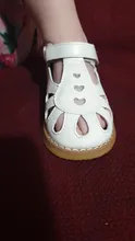 Sandalias Retro huecas de verano para niñas, zapatos de cuero suave Retro de princesa, microfibra, suela muscular de vaca superior, media sandalia para bebé