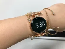 5 unids/set las mujeres de lujo reloj de pulsera de Oro de las señoras Digital de cuarzo LED Wriswatch de deporte de las mujeres reloj de mujer reloj femenino