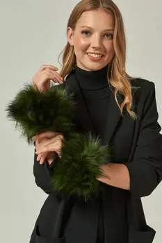 11314-1 Green Black Color Fur Oversleeve 
11314-1 Green Black Color Fur Oversleeve